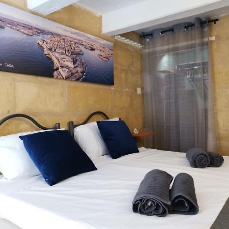 Cozy Loft In The Heart Of La Valletta Esterno foto