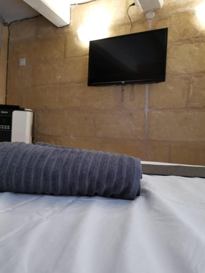 Cozy Loft In The Heart Of La Valletta Esterno foto