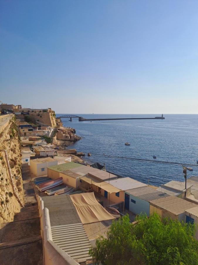 Cozy Loft In The Heart Of La Valletta Esterno foto